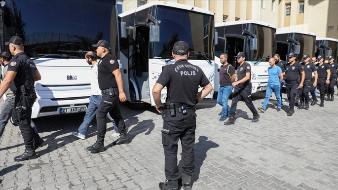 "Kökünü Kurutma" Operasyonunda 27 Zanlı Yakalandı