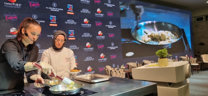 GAZİANTEP VE LEFKOŞA KARDEŞ ŞEHİR İLİŞKİLERİNİN 15. YILINI GASTROANTEP FESTİVALİ’NDE KUTLADI