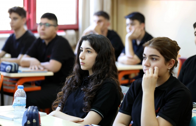 YAPAY ZEKA VE BULANIK MANTIK İLE MATEMATİKTE YENİ DÖNEM