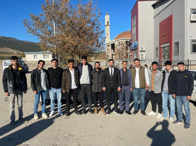 Haydi Gençler Durmak Yok Yola Devam