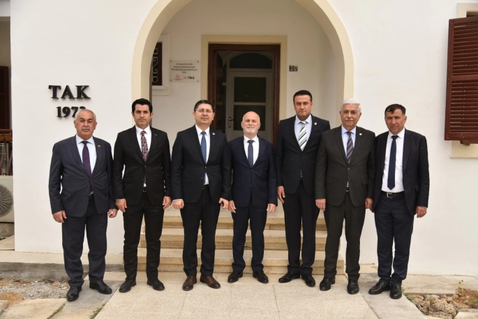 Anadolu Basın Birliği, TAK’ı ziyaret etti