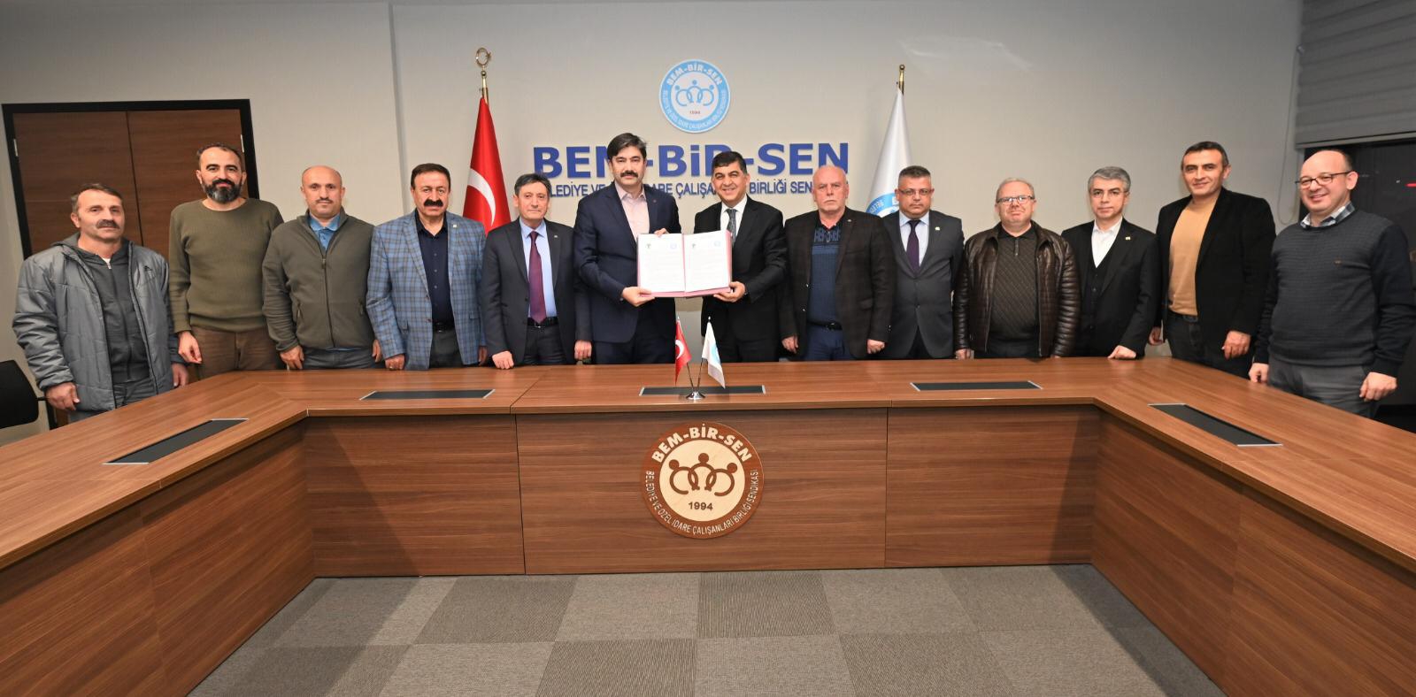 FADILOĞLU’DAN, MEMURU MEMNUN EDECEK İMZ