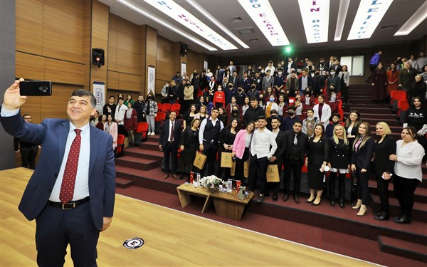 “FARKLI VE HAZIR OLAN KAZANIR”