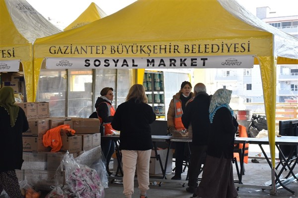 DEPREMZEDELERİN İHTİYAÇ VE TALEPLERİNİ KOLAYLAŞTIRAN UYGULAMA