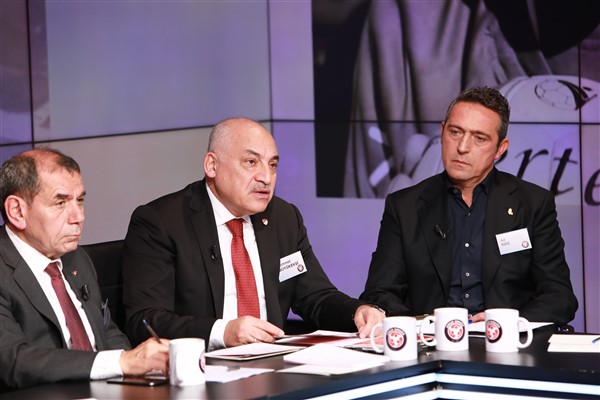 Futbol Ailesi "Omuz Omuza" Verdi