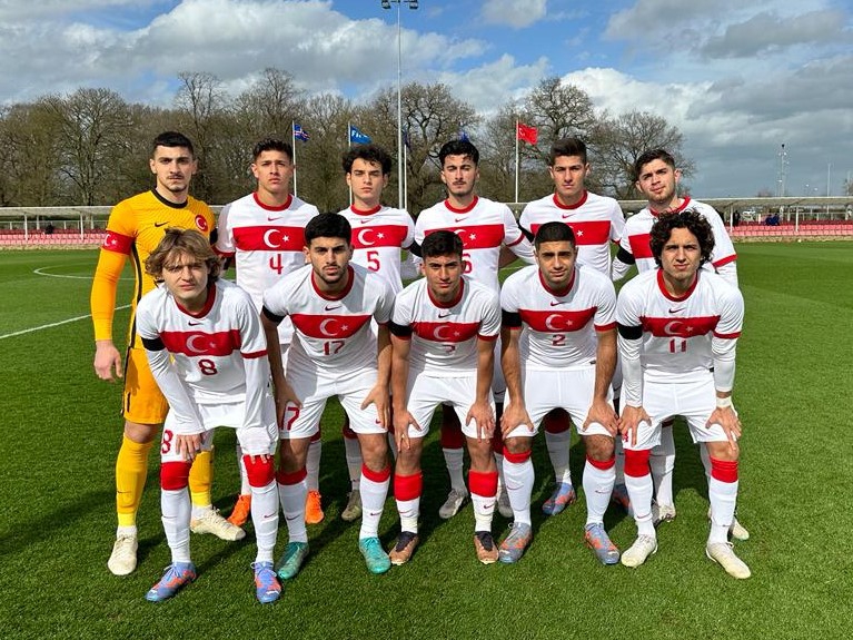 U19 MİLLİLER İZLANDA'YLA YENİŞEMEDİ...