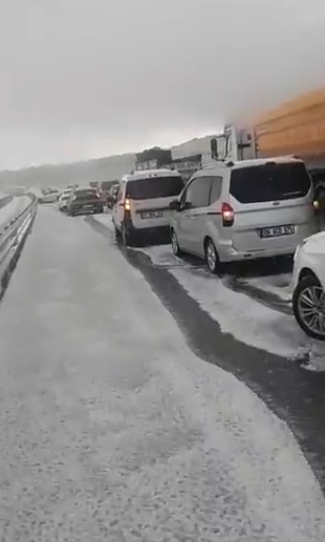 DOLU YAĞIŞI KAZAYA NEDEN OLDU!