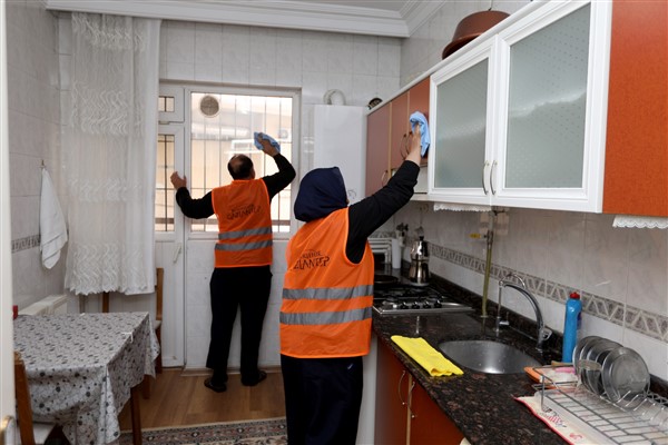 GAZİANTEP BÜYÜKŞEHİR’İN “EVİM DÜNYALARA BEDEL” PROJESİ MUTLU EDİYOR