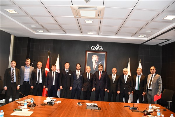Türk Halı Sektörü İçin Tarihi İmza
