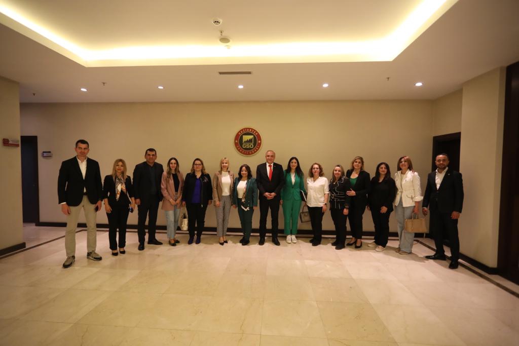 CHP ADAYLARI KADIN GİRİŞİMCİLERLE BULUŞTU