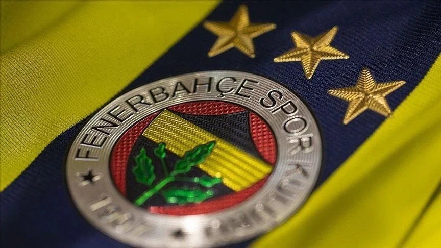 FENERBAHÇE'NİN EFSANE İSMİ YOĞUN BAKIMDA!