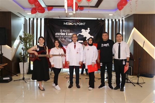 Medical Point Gaziantep Hekimleri 19 Mayıs Konseri Verdi