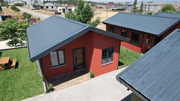 İslahiye’de kalıcı konutlar teslim ediliyor