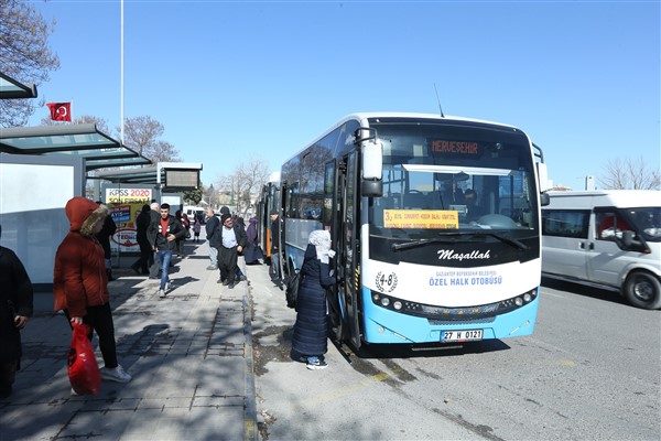 Bitmeyen zamlar dolmuşçu esnafını isyan ettirdi!