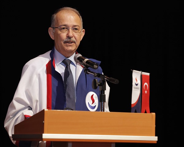 ÜNİVERSİTE ADAYLARINA TERCİH MESAJI