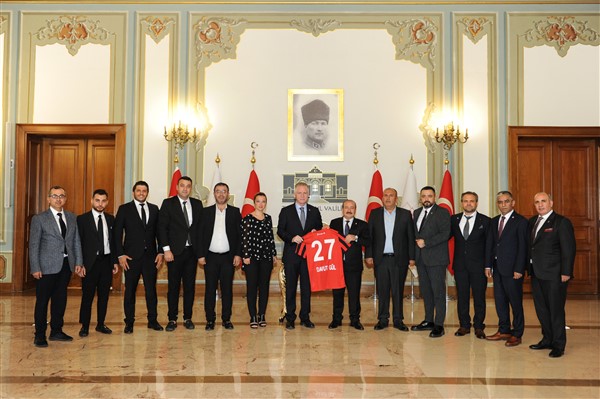 Vali Gül'e Hayırlı Olsun Ziyareti