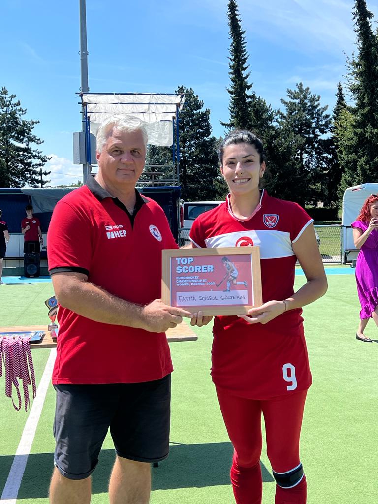 Avrupa’nın En İyi Sporcusu ve Avrupa Gol Kraliçesi Polisgücü’nden