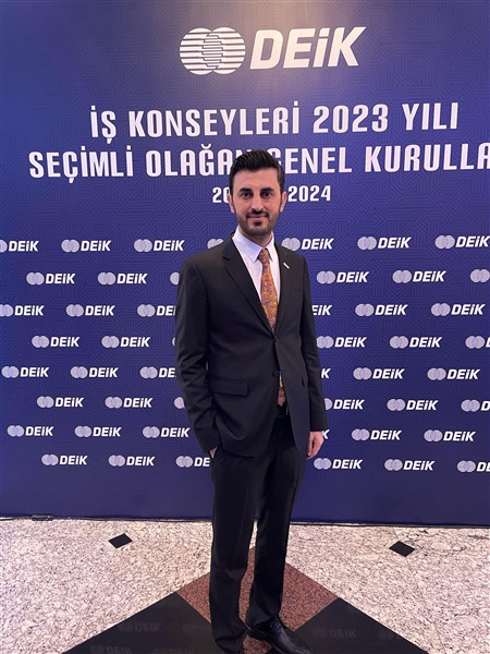 Halit Acar’a Üstün Performans Ödülü