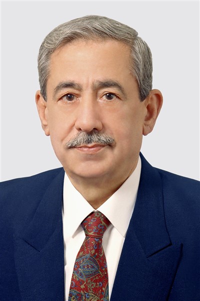 SANİ KONUKOĞLU, MEZARI BAŞINDA ANILDI