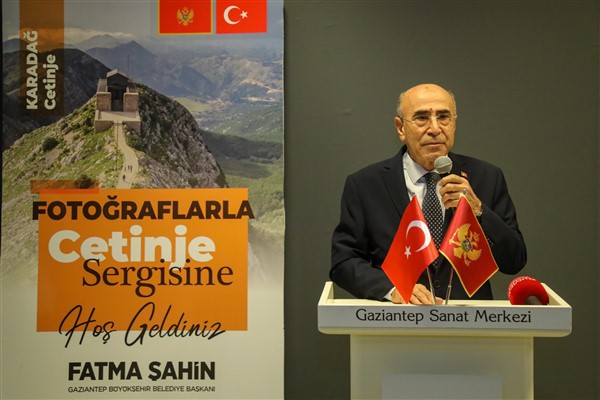 FOTOĞRAFLARLA KARDEŞ ŞEHİR CETİNJE SERGİSİNİN AÇILIŞI YAPILDI