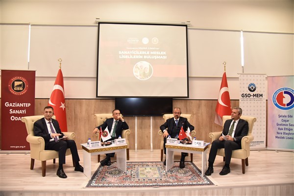 ÜNVERDİ "MESLEK LİSELERİ ALTIN BİLEZİK GİBİ"