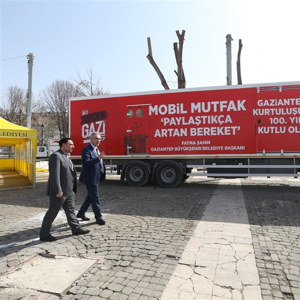 BÜYÜKŞEHİR İFTAR ÇADIRLARI GÜNLÜK 20 BİN KİŞİYE HİZMET VERECEK