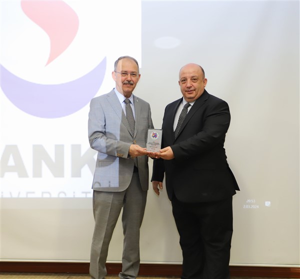DEPREM SONRASI TRAVMALI OLGULARA CERRAHİ YAKLAŞIM