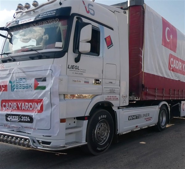 YEDİ BAŞAK GAZZE ACİL YARDIM KONVOYU REFAH SINIR KAPISINDAN GEÇEREK GAZZELİLERE ULAŞTI