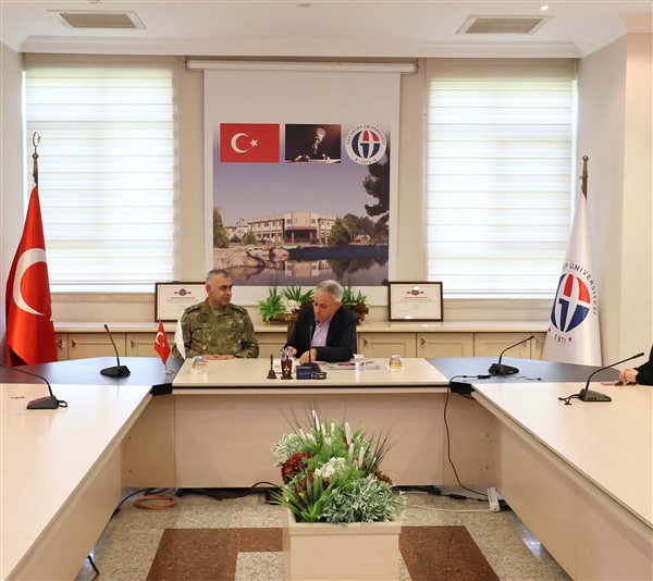 GAÜN İLE 5. ZIRHLI TUGAY KOMUTANLIĞI ARASINDA EĞİTİM PROTOKOLÜ