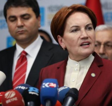 İYI PARTİDE ŞOK ÜSTÜNE ŞOK OLAĞANÜSTÜ KONGRE KARARI ALINDI