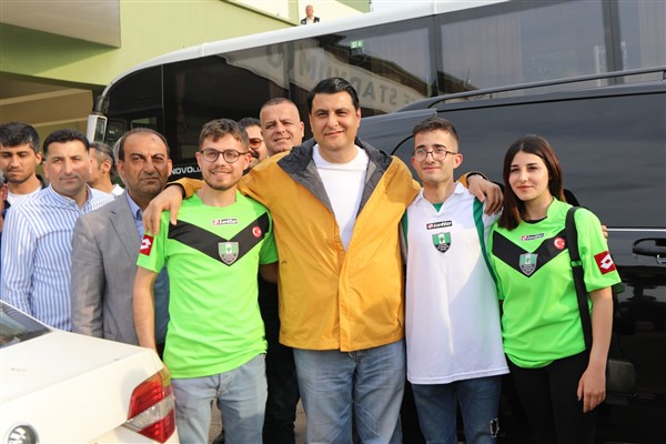 ŞEHİTKAMİL BELEDİYESPOR, FİNALE YÜKSELDİ