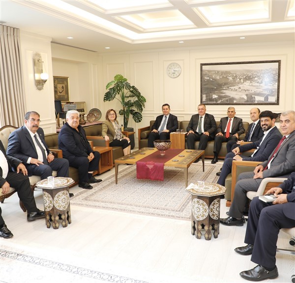 GTB’DEN BELEDİYE BAŞKANLARINA HAYIRLI OLSUN ZİYARETİ