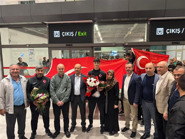 TAEKWONDO’DA GAZİANTEP’Lİ FURKAN AVRUPA ŞAMPİYONU