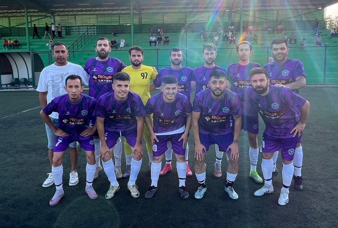DEMİRSPOR’İN BİLEĞİ BÜKÜLMÜYOR