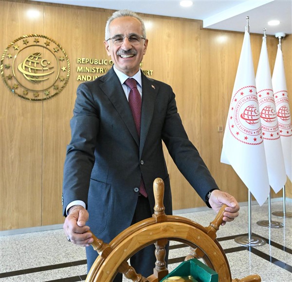 DENİZCİ ÜLKE TÜRKİYE DÜNYADA 12. SIRADA