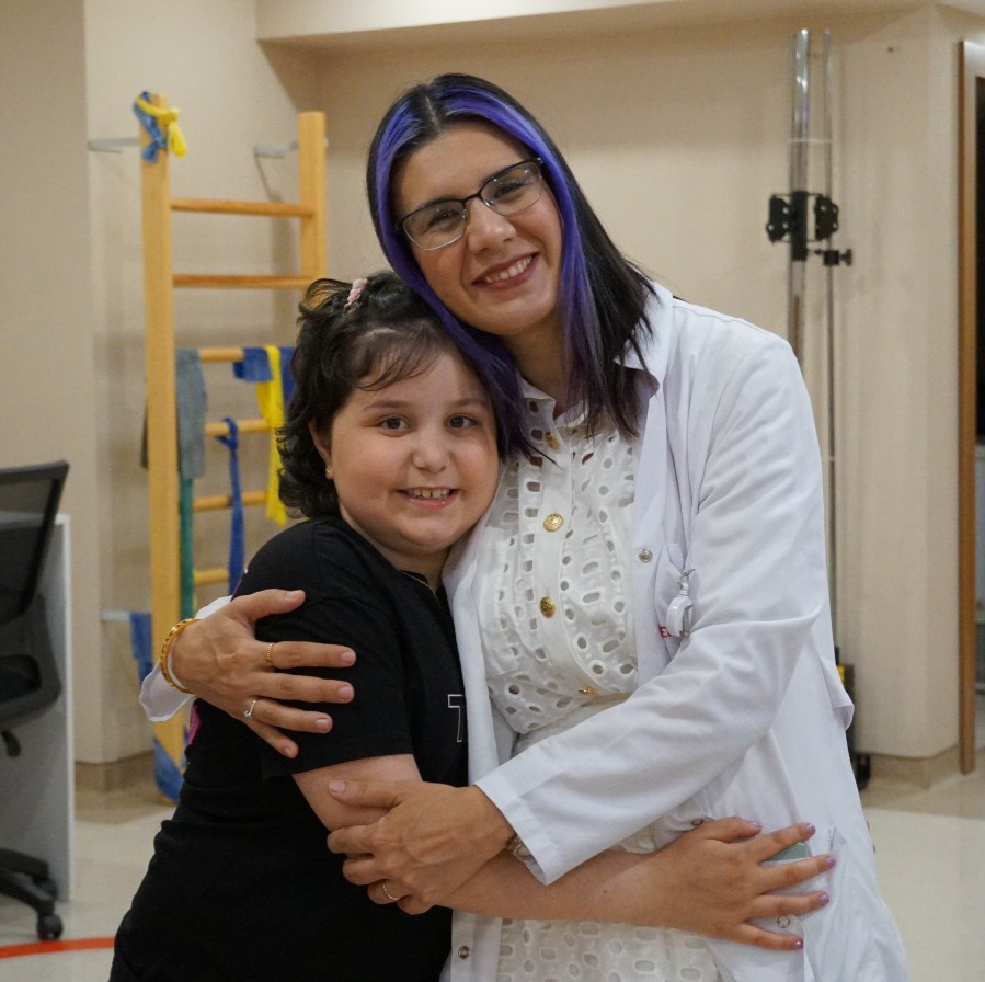 Elif Usluol Gaziantep Medical point Hastanesinde Sağlığına kavuştu