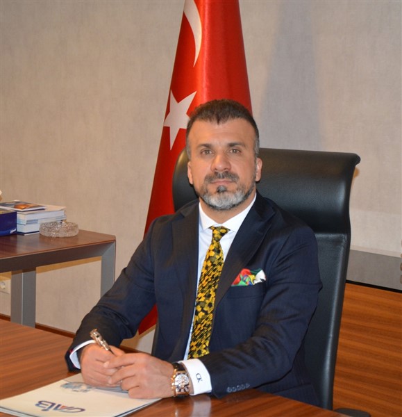 İhaneti de kahramanlığı da unutmayacağız