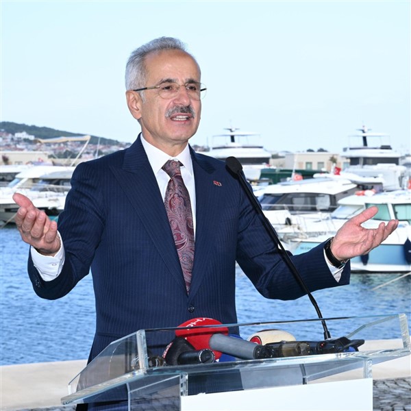 DÜNYA’NIN EN İYİ 100 LİMANINA TÜRK DAMGASI