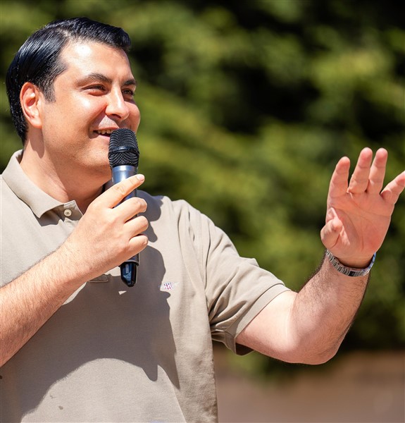 BAŞKAN UMUT YILMAZ, PAZARCIKLILAR DERNEĞİ’NİN TEMEL ATMA TÖRENİNE KATILDI