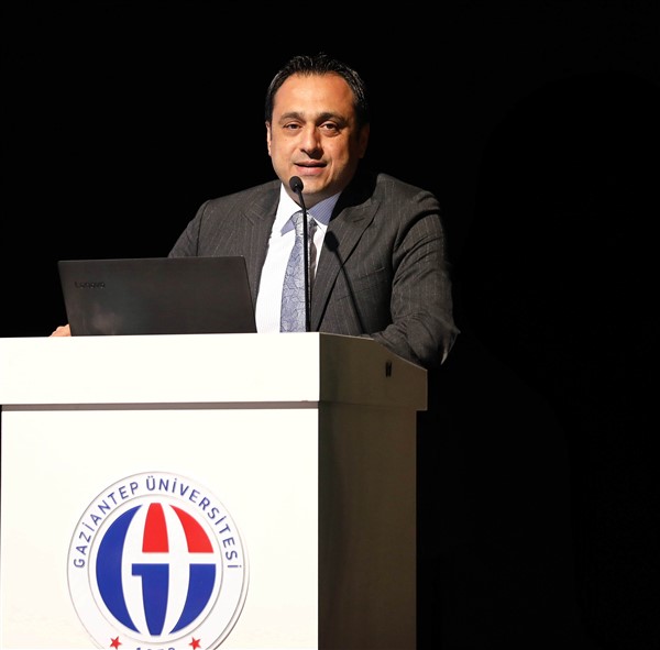 GAÜN’DE YENİ DÖNEM İÇİN ÖĞRENCİLERE KAPSAMLI TANITIM VE BİLGİLENDİRME