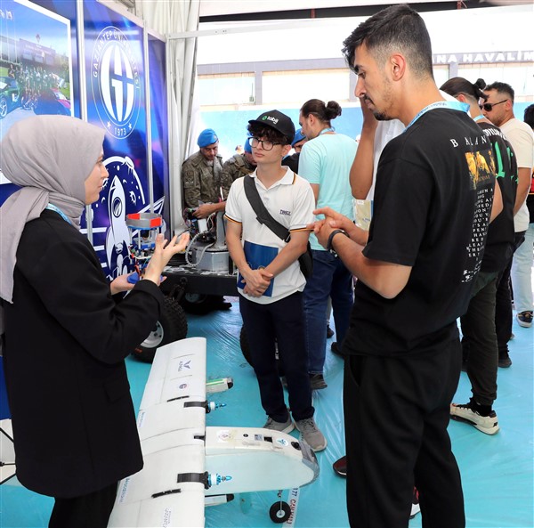 GAÜN TEKNOFEST ADANA’DA PROJELERİYLE DİKKAT ÇEKTİ