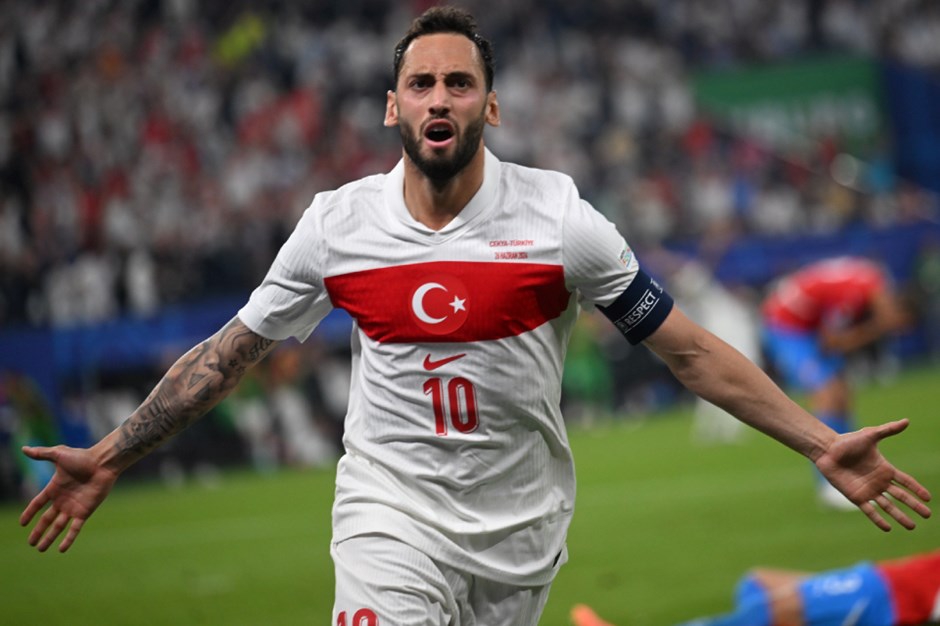 İZLANDA 2-4 TÜRKİYE