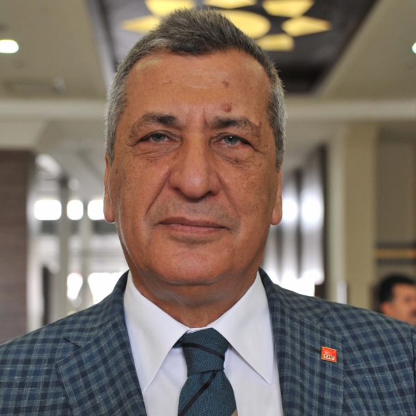 KIZ ÖĞRENCİ YURDUNDA SKANDAL TACİZ
