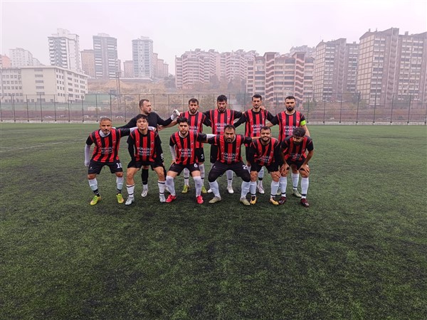 BOZKURTSPOR İSTEDİĞİNİ ALDI