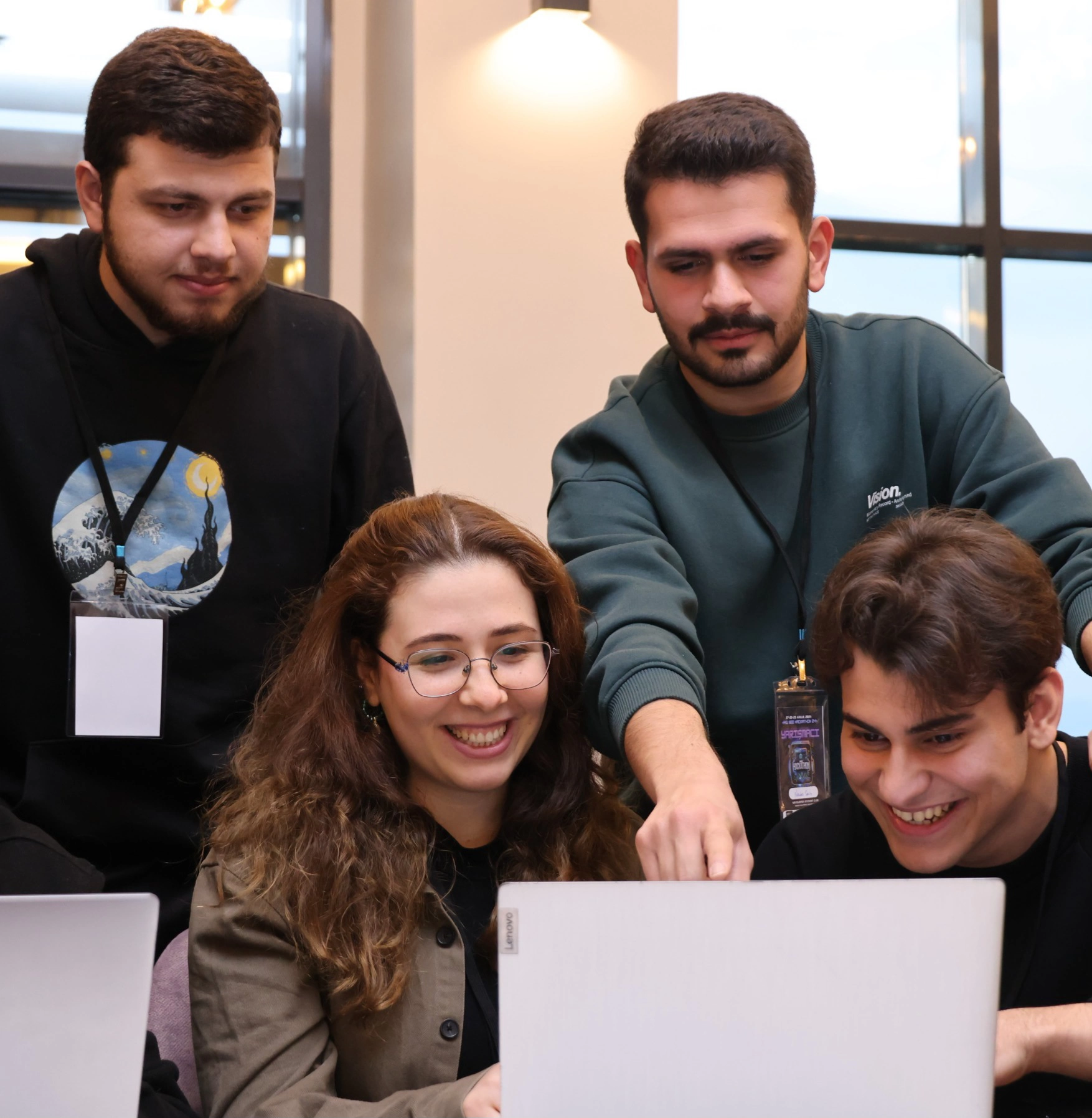 Genç Yazılımcılar HKÜ Web Hackathon’da Yarıştı