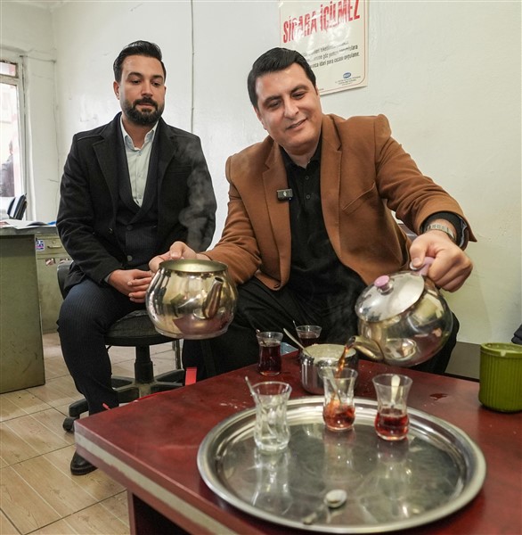 YAVUZELİ VE ARABAN HALKININ HER ZAMAN YANINDAYIZ