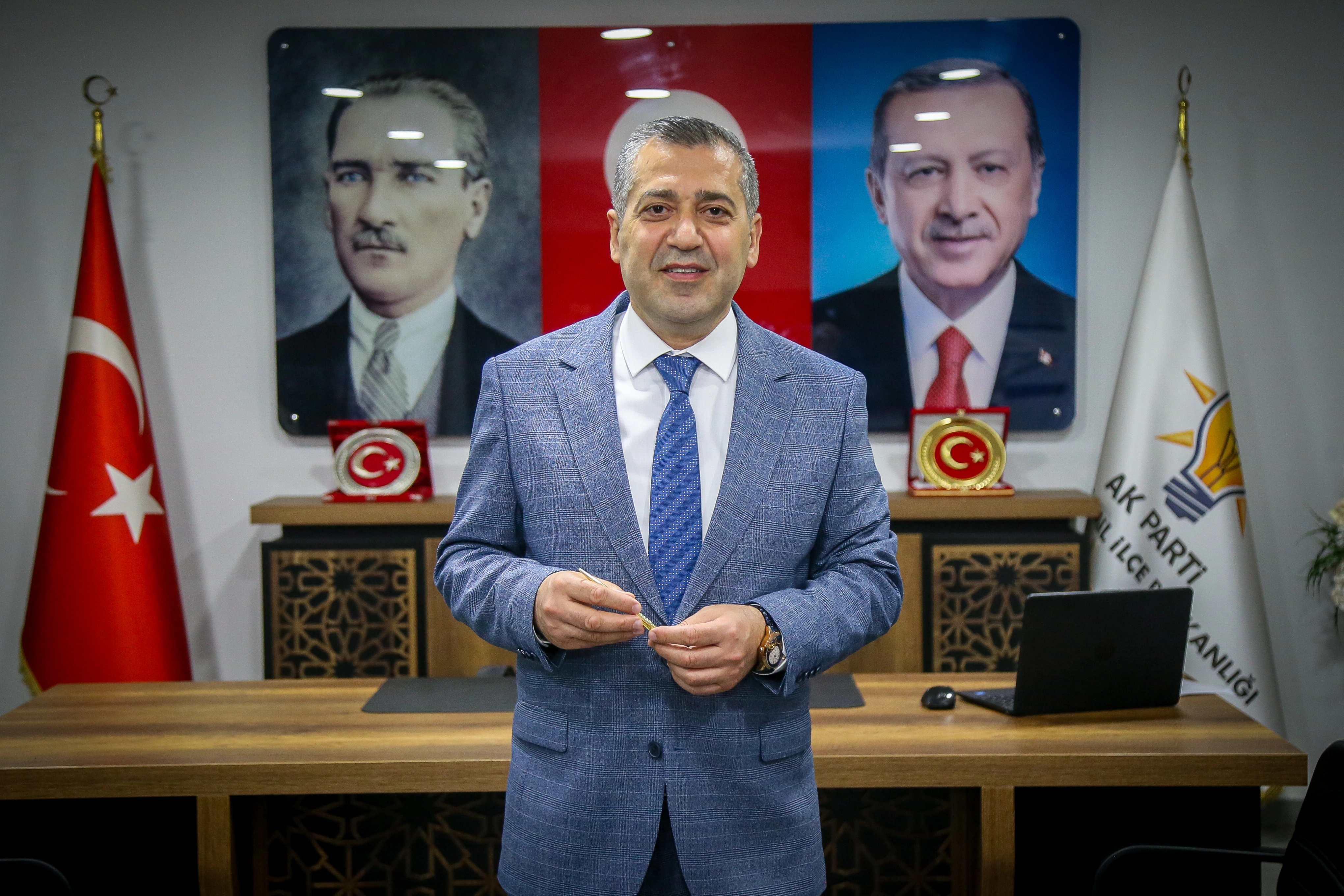 AK PARTİ ŞEHİTKAMİL BAYRAM MESAJI