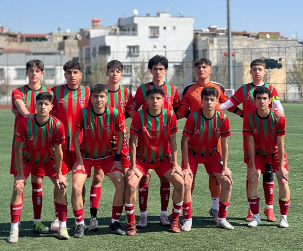 ÇINARLISPOR U17 SERİYE BAGLADI