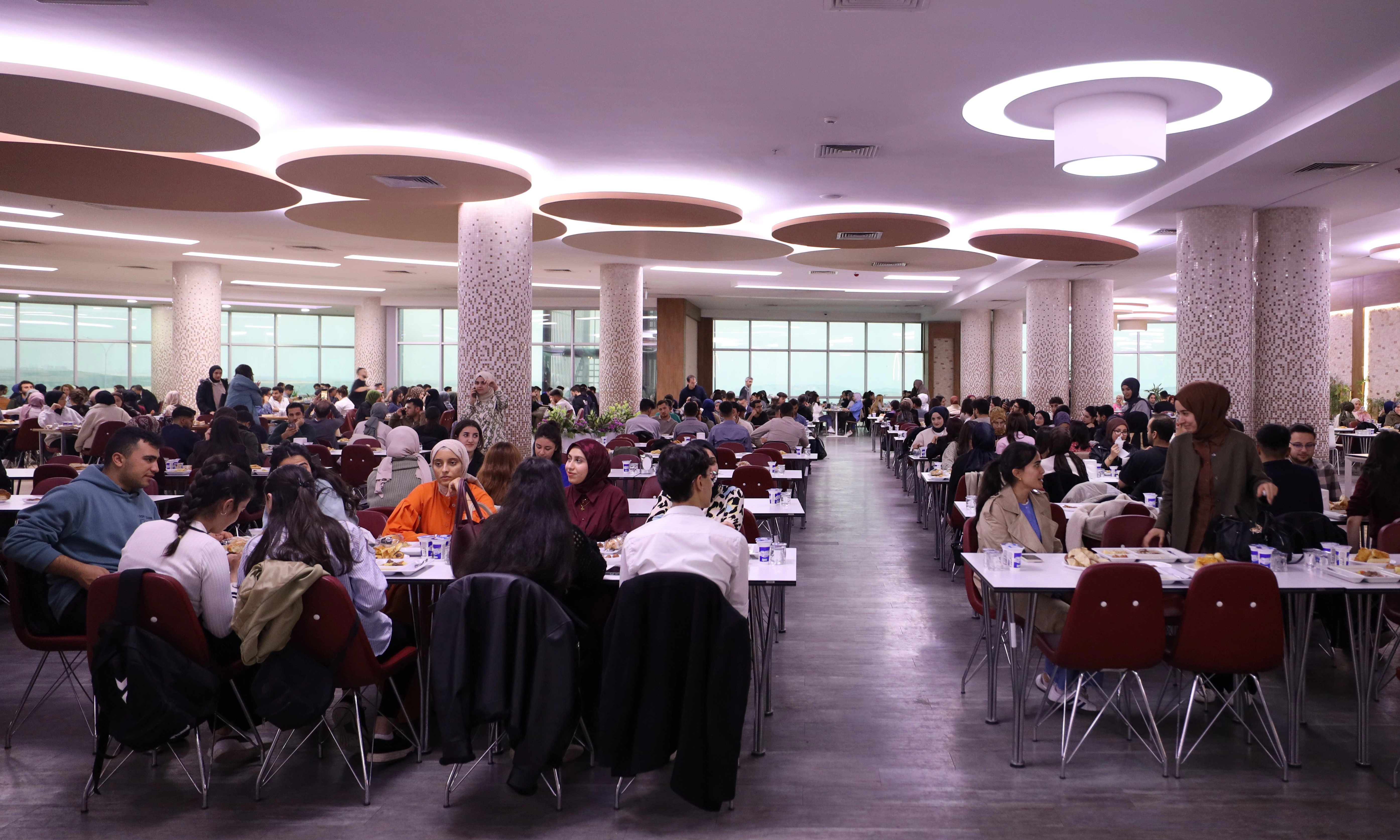 GİBTÜ Öğrenci Geleneksel İftarı Yoğun Katılımla Gerçekleşti