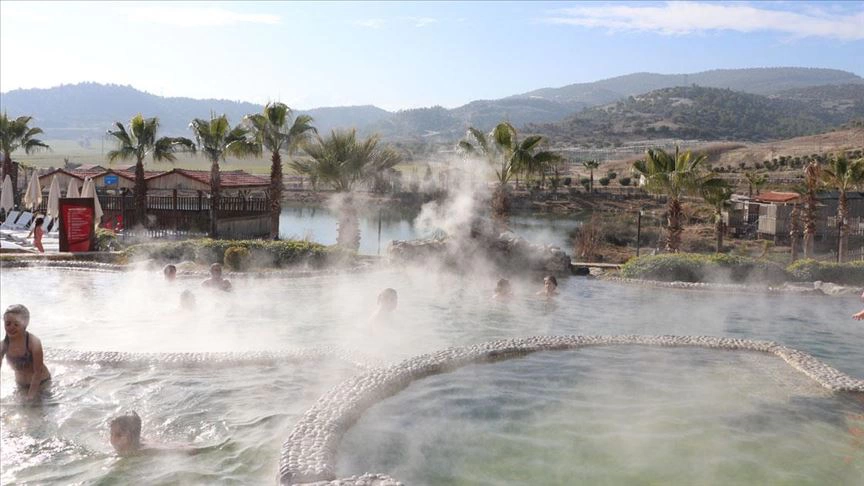KIŞ AYLARINDA TERMAL HAVUZ VE SPA MERKEZLERİNE TALEP ARTIYOR